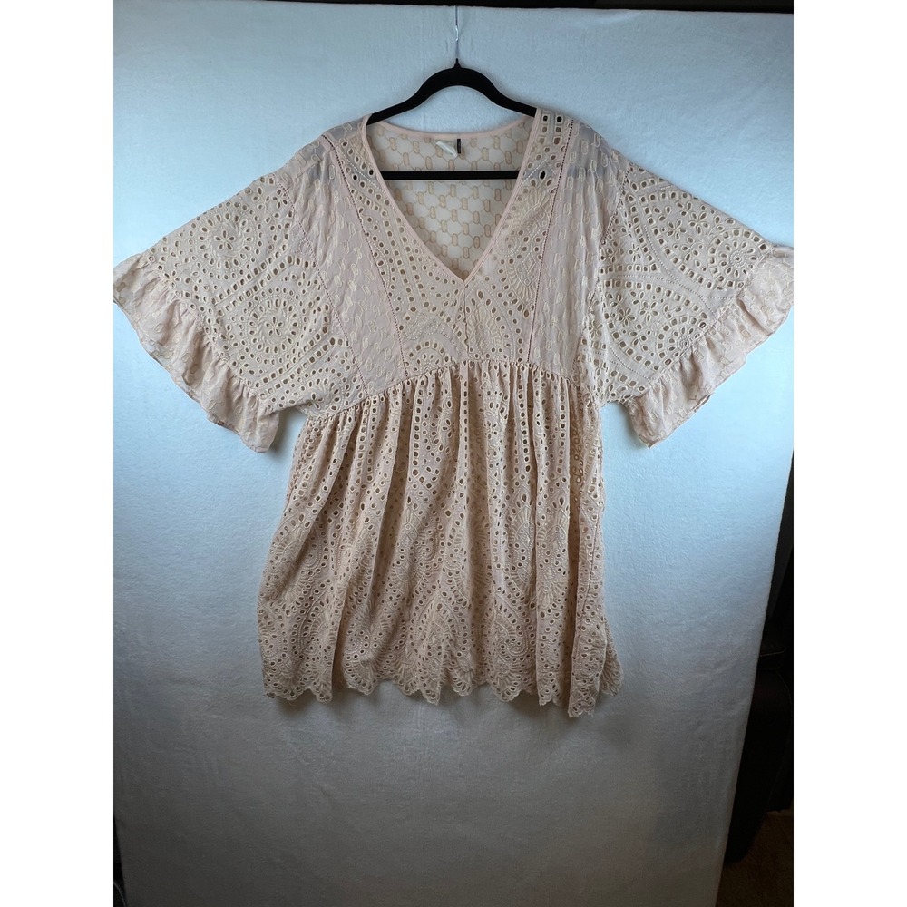 Akemi + Kin Anthropologie Pink Eyelet Babydoll Tunic Top Ruffle‎ Sleeve Size 14